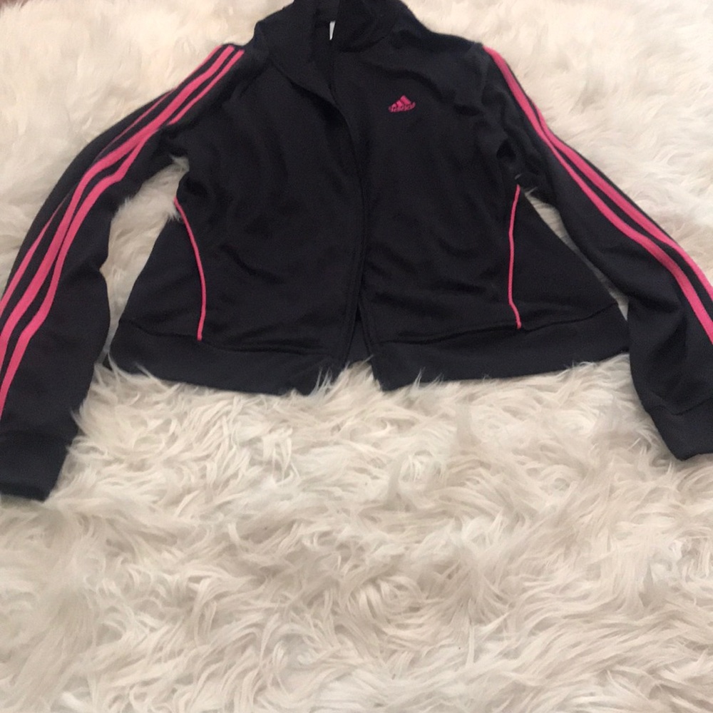 Adidas zip up💞